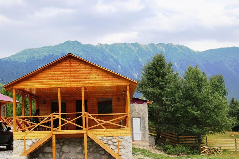 Hotel Ushba Hill Mestia Exterior photo