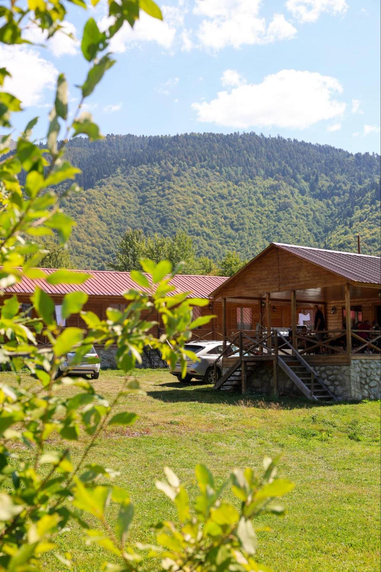 Hotel Ushba Hill Mestia Exterior photo